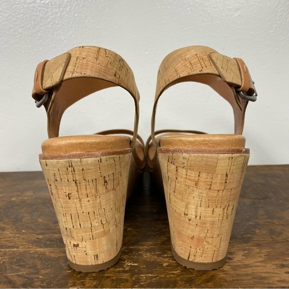 Gentle souls by Kenneth Cole Cork wedge heel - Picture 4 of 8